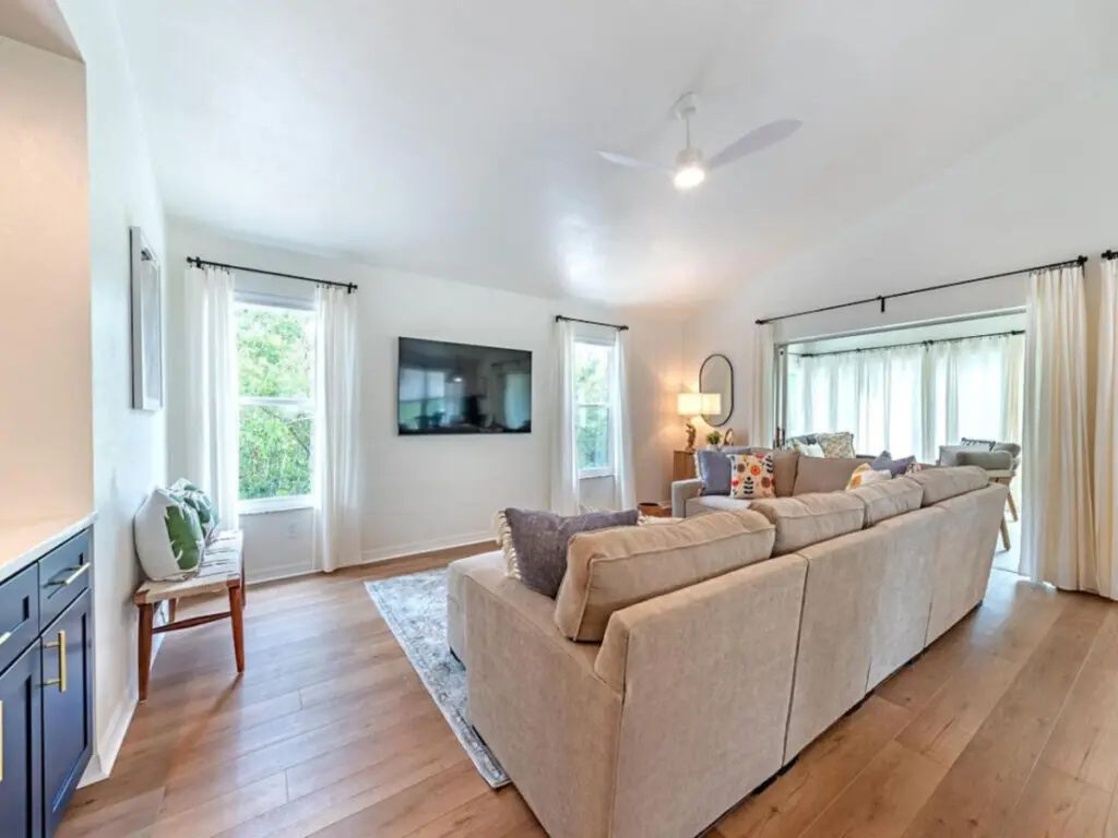 72457 298329 AEzK5VW5XFOGUdAaTGTSp GS1RM zrcGT9 x5njisWI 66b7f63a67645.jpg