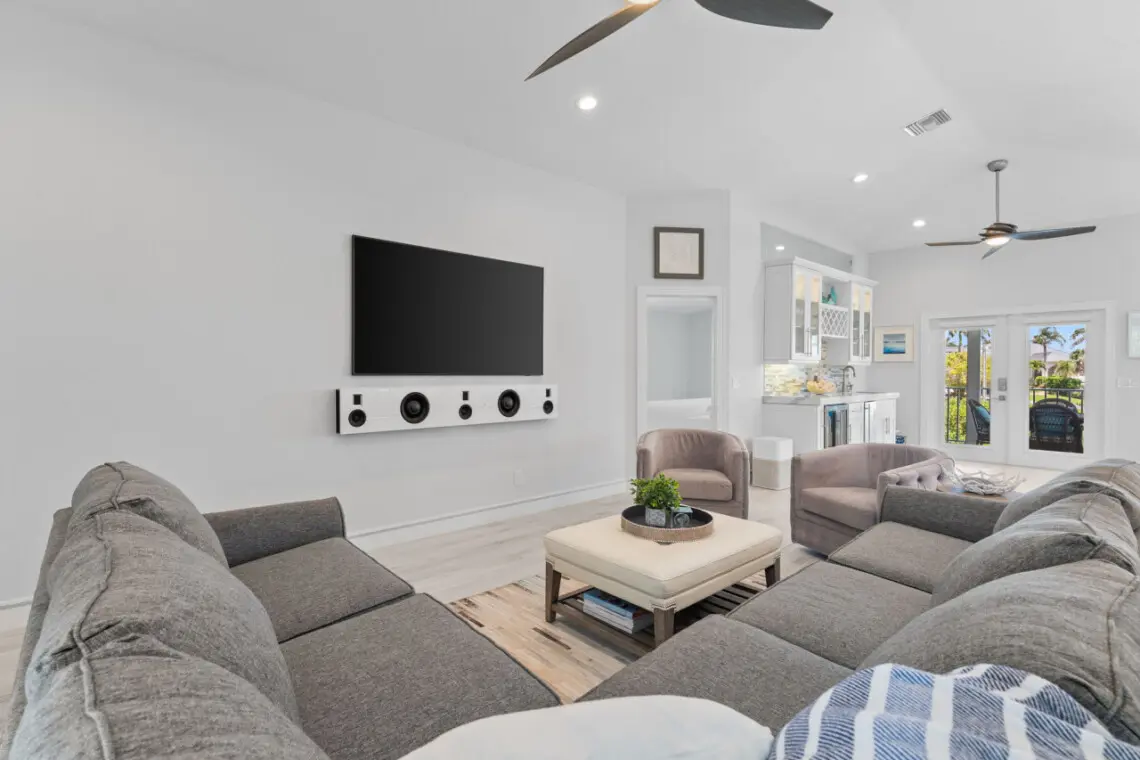 72457 355921 wgH 5a B sY4WBo N3yR6PNvS30nYcwrmwcBq7CEwJ8 6825007f04517.jpg