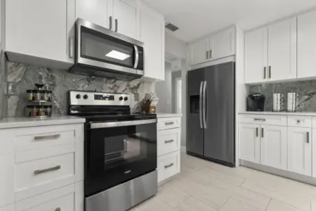 72457 204756 3m lSH BFUHu8j176r QytU6l9g5ue5x006zO24qWHs 687edca93847b.jpg