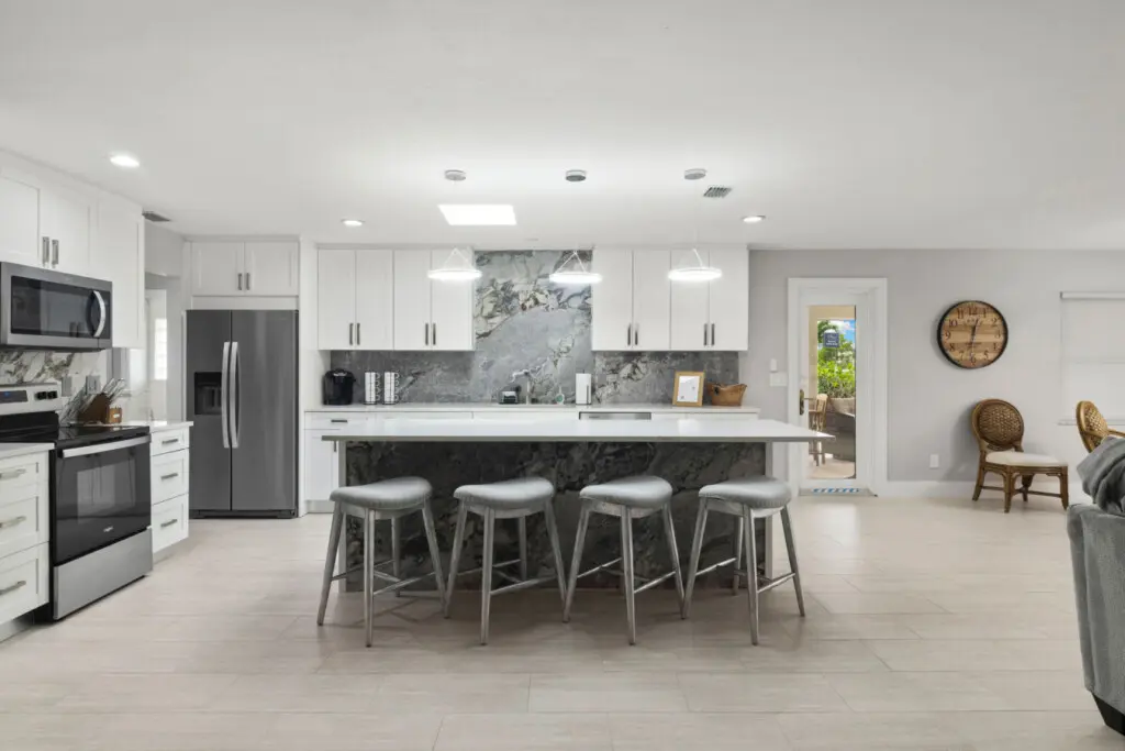 72457 204756 WGmVgHn2r9EcHFht1 ZgWaC8t4qroGZTGeQE9 092uI 687edca021678.jpg