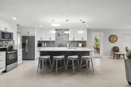 72457 204756 WGmVgHn2r9EcHFht1 ZgWaC8t4qroGZTGeQE9 092uI 687edca021678.jpg