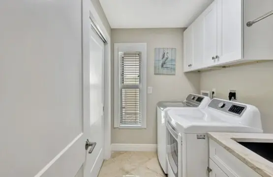 72457 208521 EnaMn26 2kk0rZJzUm OVVilIsjAn8Rhsp S72C 0ug 68812d4b9fed2.jpg