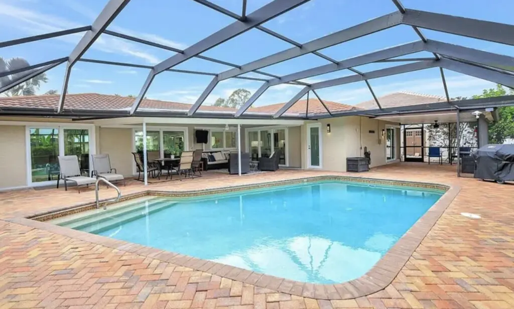 72457 208521 GUkwsURCCdo Qceuy4813RlSdjOjWEgDqRkqahNQRqM 687fd64049ed8.jpg