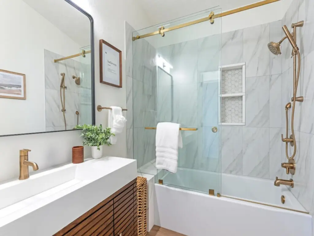 72457 298329 FAHUqUAIB5YY dMDiS0zR1XKA88d60hiogP0PgAkt5U 66b7f634183f4.jpg