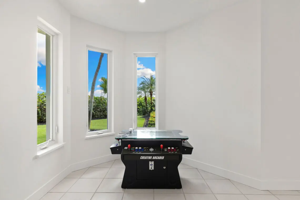 15 web or mls 1V9A1316