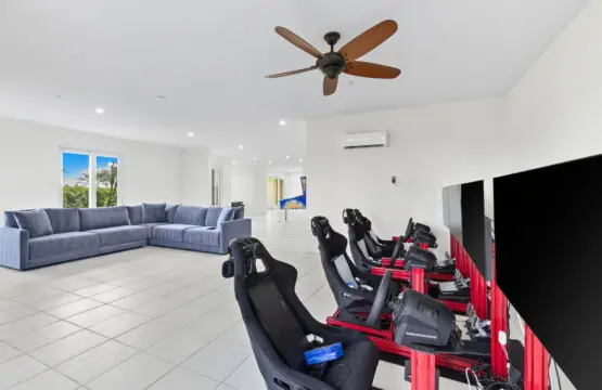 18 web or mls 1V9A1366