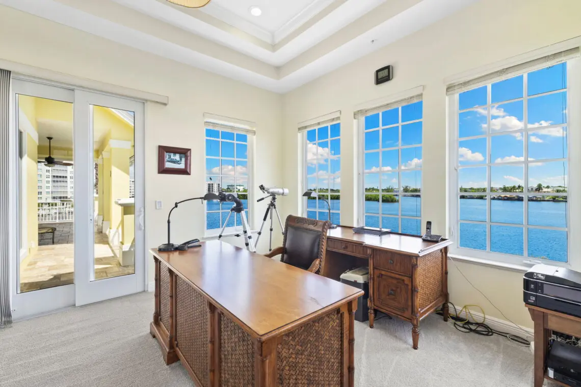 21 web or mls 1V9A1382