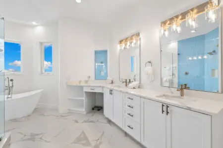 31 web or mls 1V9A1476