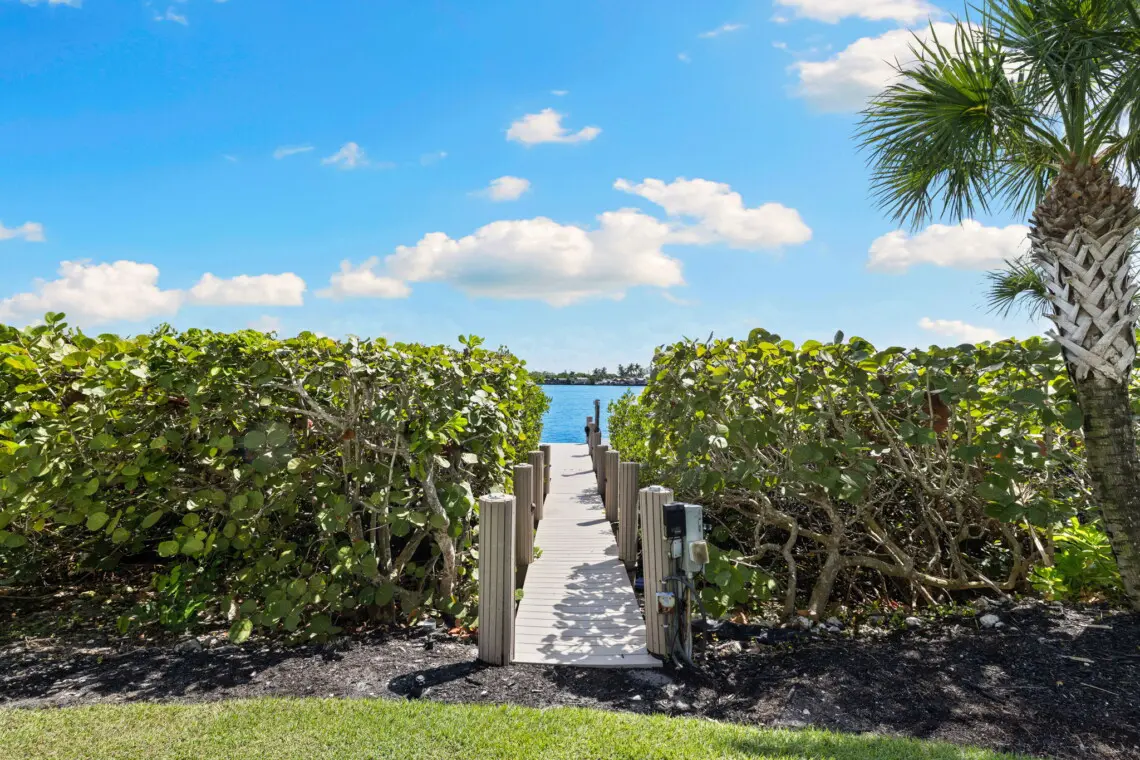 47 web or mls 1V9A1181