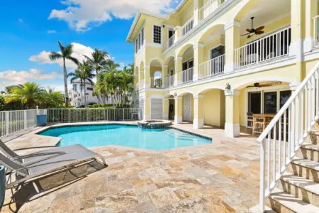 50 web or mls 1V9A1216