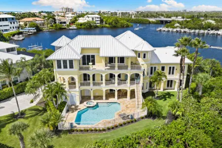 56 web or mls DJI 20251002133130 0633 D