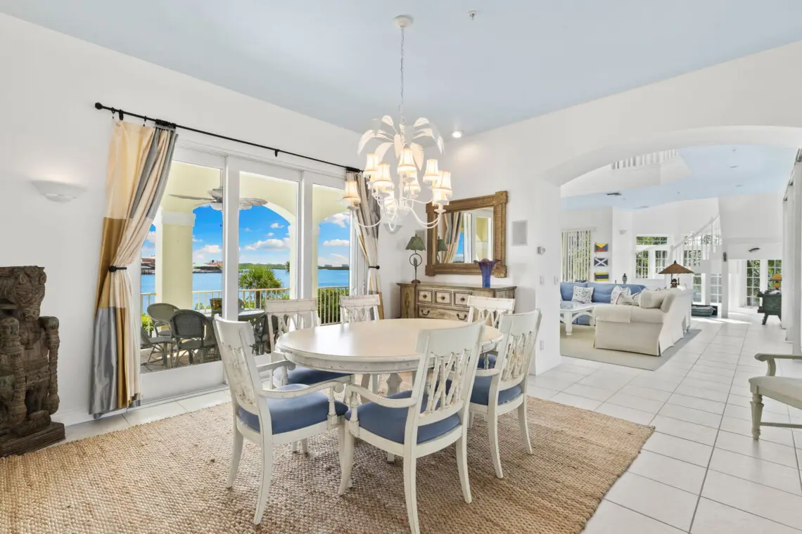 6 web or mls 1V9A1611