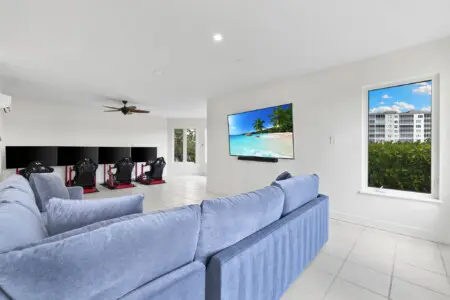 68 web or mls 1V9A1331