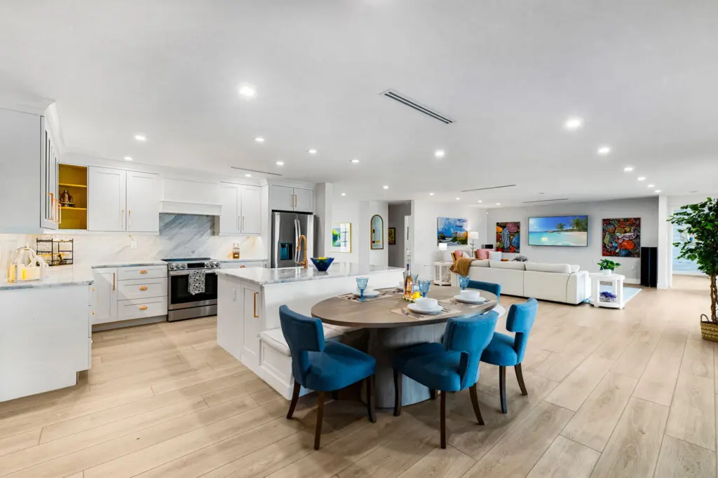 21 web or mls 1V9A8953