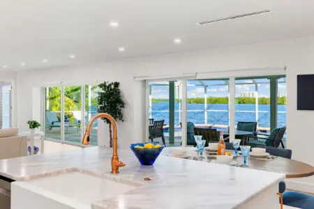 24 web or mls 1V9A8969