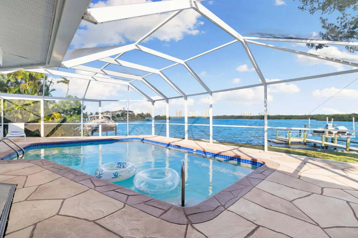 54 web or mls 1V9A9223