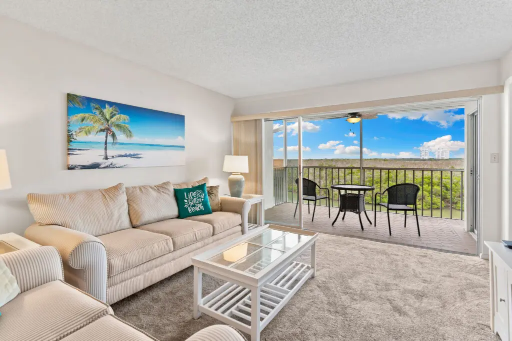 10 web or mls A0106985