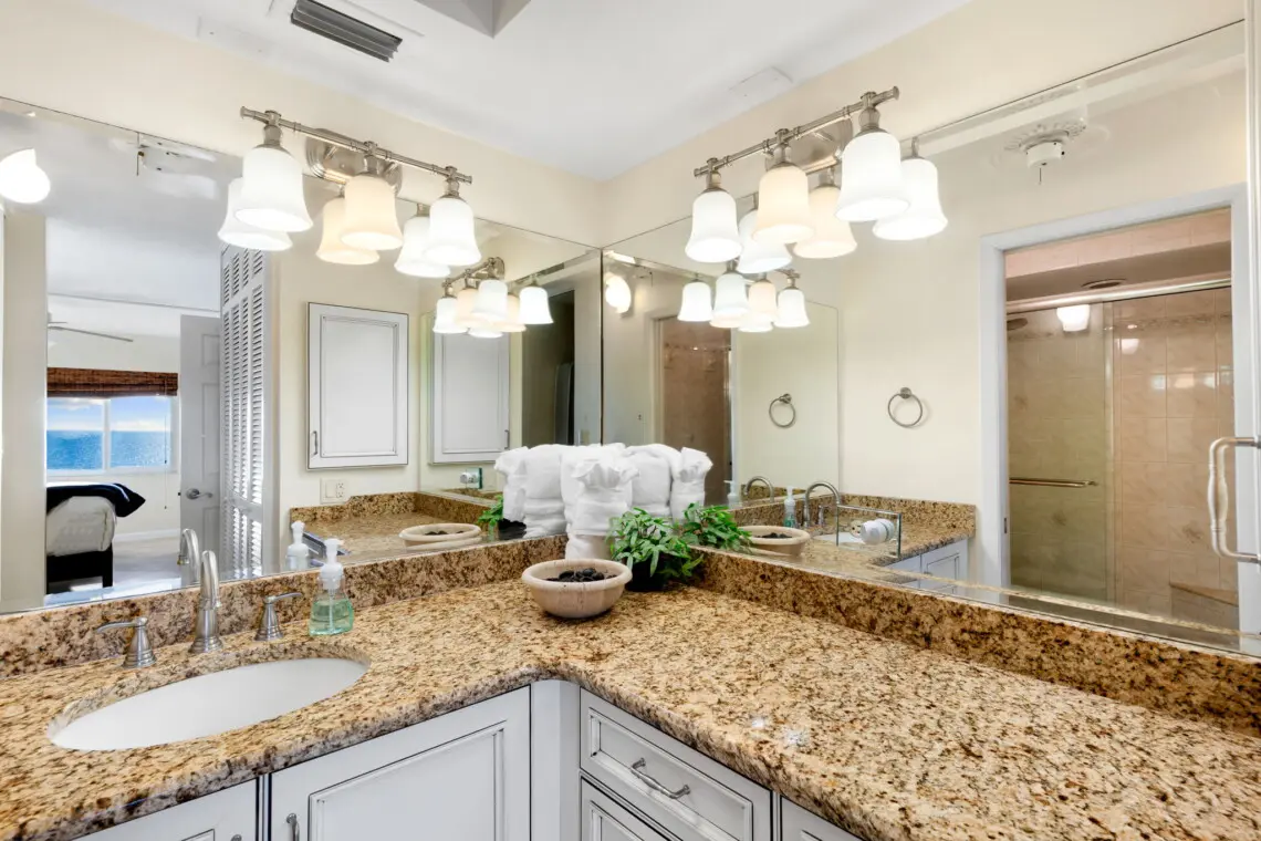 24 web or mls A0109449