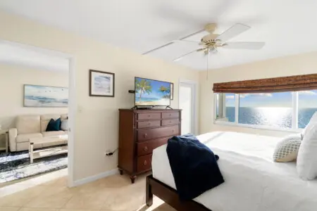 28 web or mls A0109480