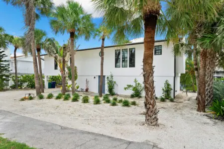 3 web or mls CAR04971