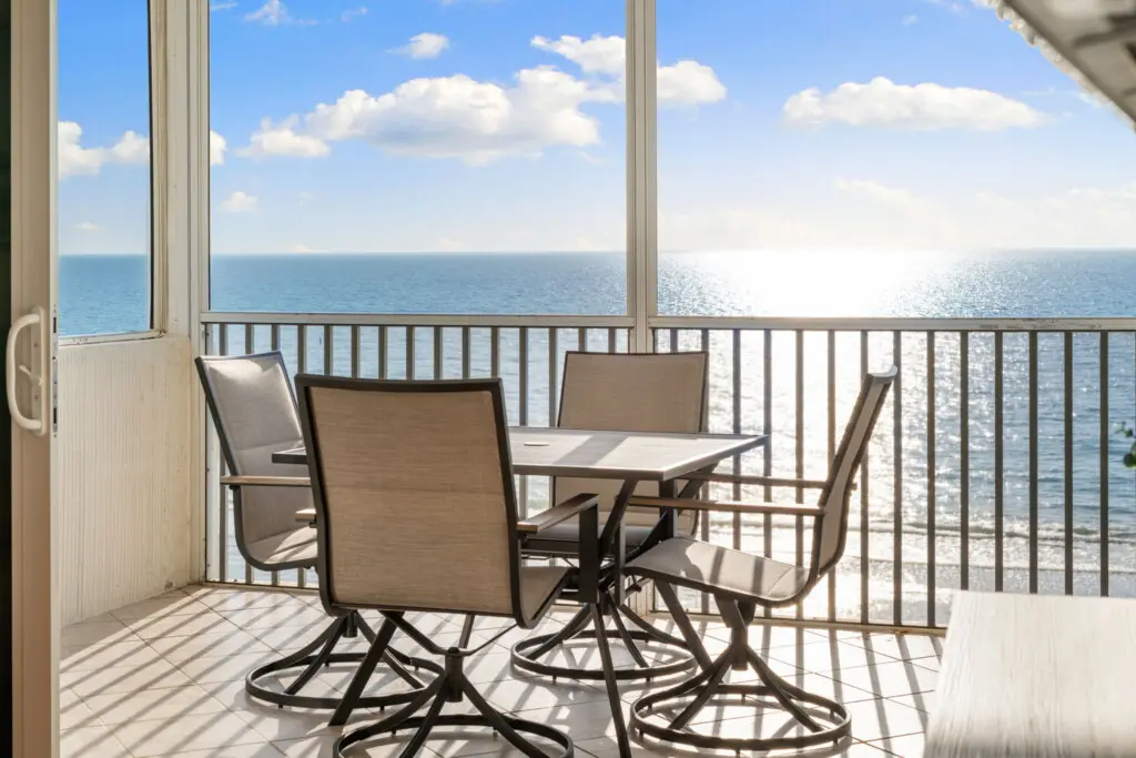 33 web or mls A0109515