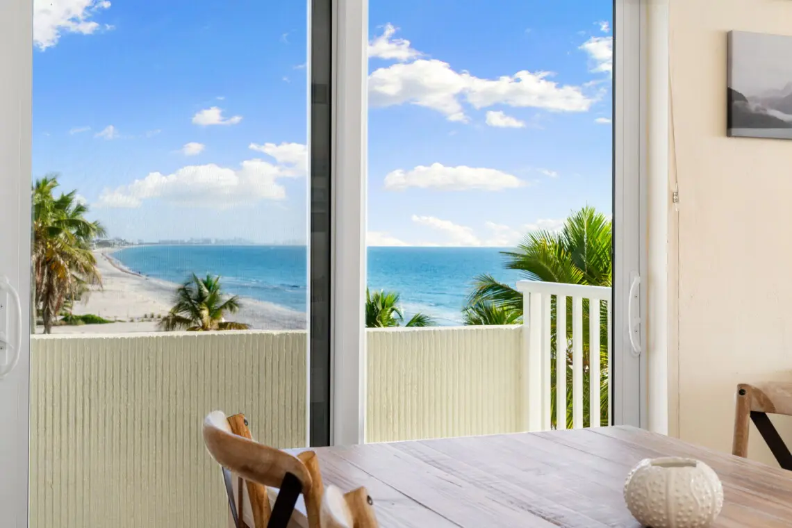 38 web or mls A0109550