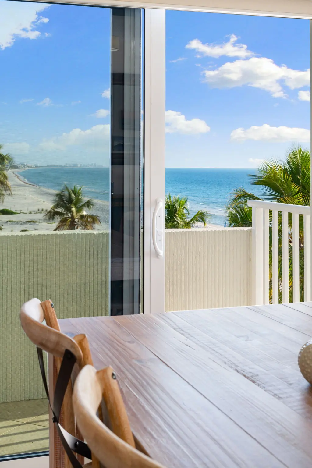 39 web or mls A0109555