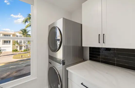 41 web or mls 1V9A5138