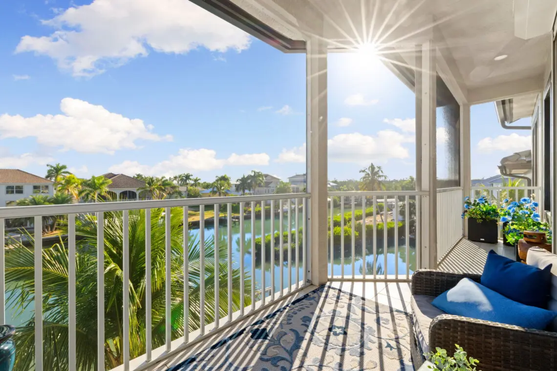 67 web or mls 1V9A5308