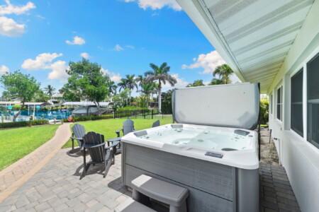 16 web or mls 1V9A4594 (1)