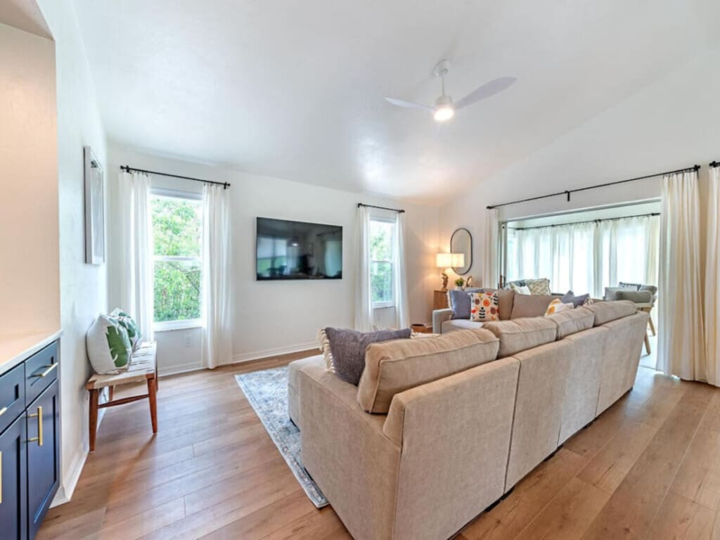 72457 298329 AEzK5VW5XFOGUdAaTGTSp GS1RM zrcGT9 x5njisWI 66b7f63a67645.jpg