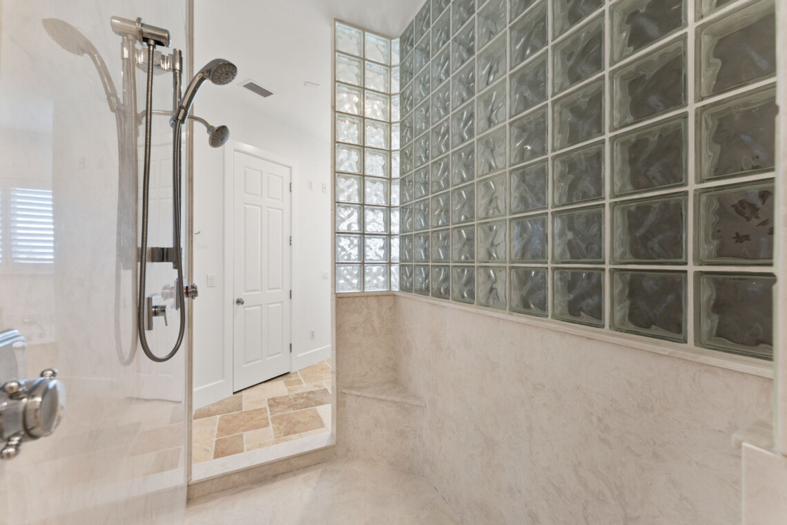 IslandParadise 26 web or mls DSC09385