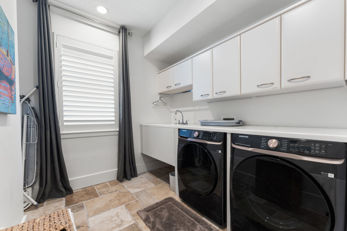 IslandParadise 4 web or mls DSC09140