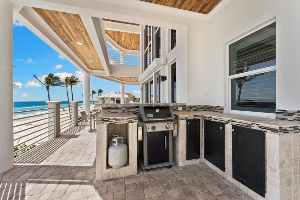 IslandParadise 47 web or mls DSC09310