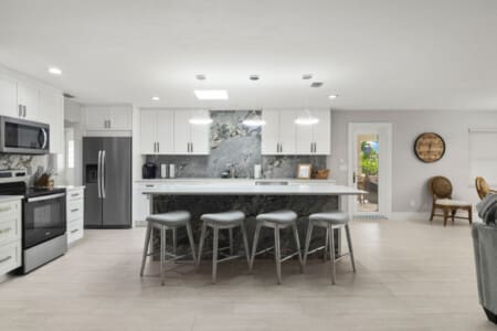 72457 204756 WGmVgHn2r9EcHFht1 ZgWaC8t4qroGZTGeQE9 092uI 687edca021678.jpg