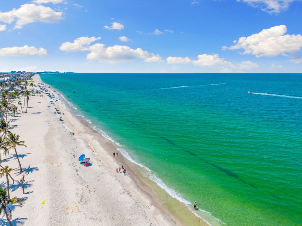 72457 208713 KgcGNuNeGVwk1RlUMurtEYUAYSemmltX2kXZlyyFTR0 684477f259311.jpg