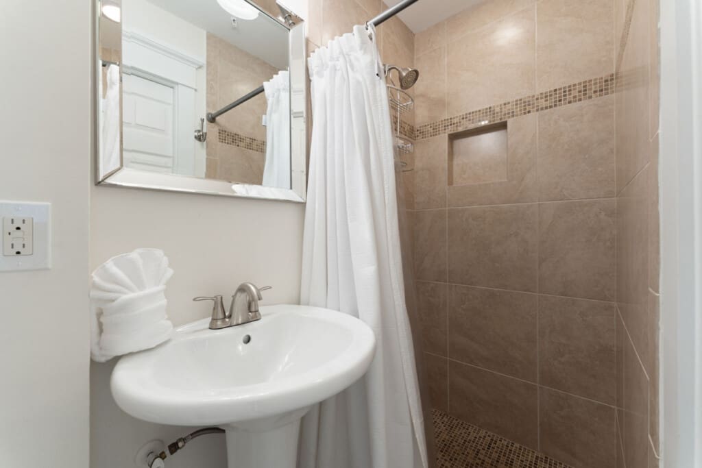 72457 298386 FgXfWfqtm6CAIZJPDbnkSifqIC5 S3wBH0l89GbDX4o 6838bc08e9e86.jpg