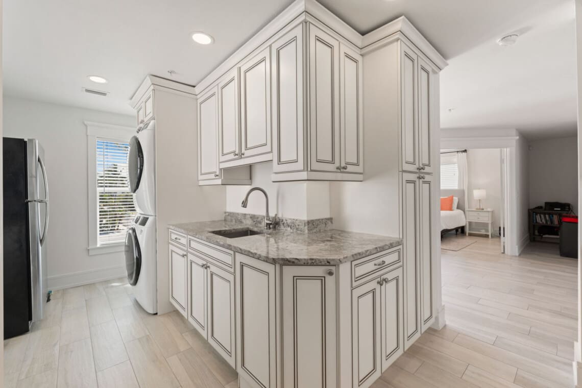 72457 298386 sB5P238LiUV4dGayO67 E4 c8pu1xSDBE8Vib qNaN8 6838bb5f60959.jpg