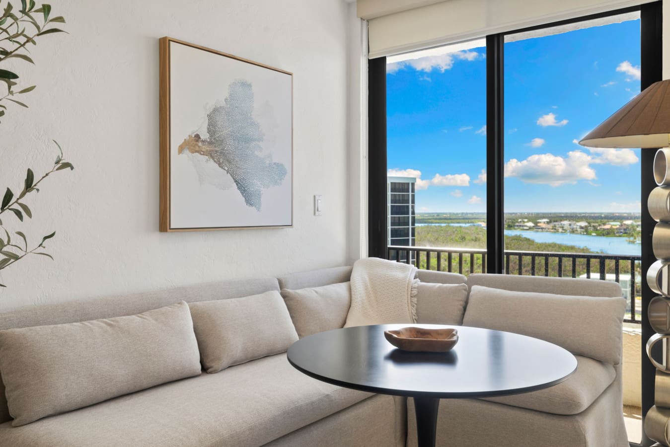 72457 365120 MQ14BvUVZzbK45WSNGLHdv80n8qBKwvxplPR7VZ1QV8 6859b12c12132.jpg