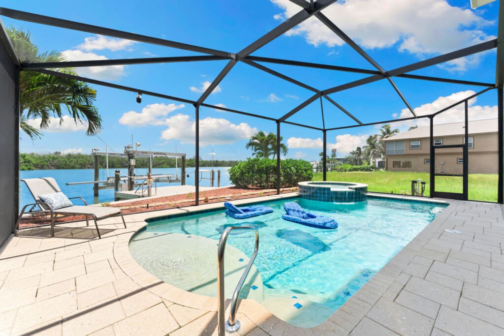 72457 424818 7L55ECWPl18vc h4 LIVxZRoMuMuUes N80yCEq8UxY 68a50bafe8085.jpg