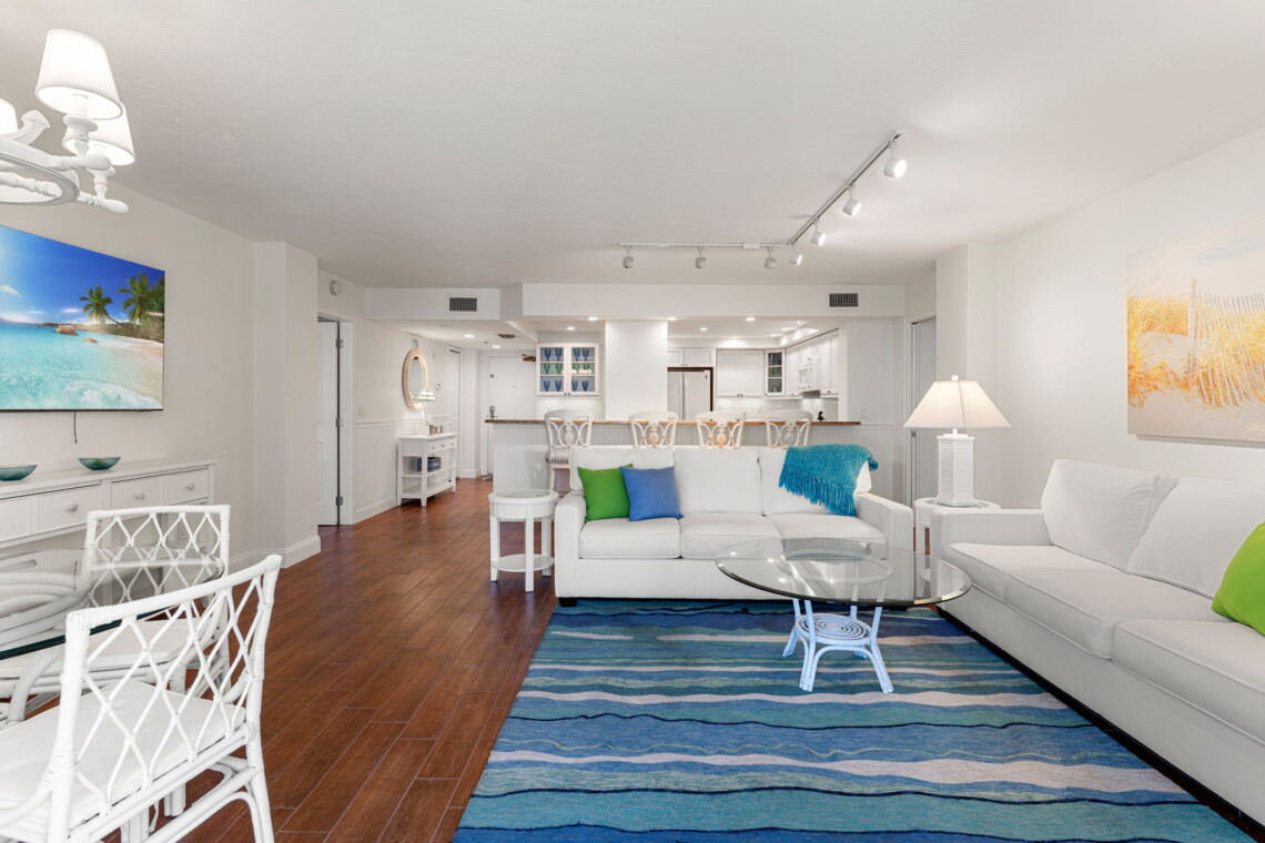 18 web or mls A0104849