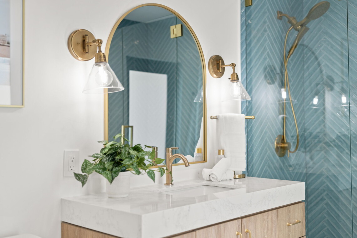 11 web or mls CAR00344