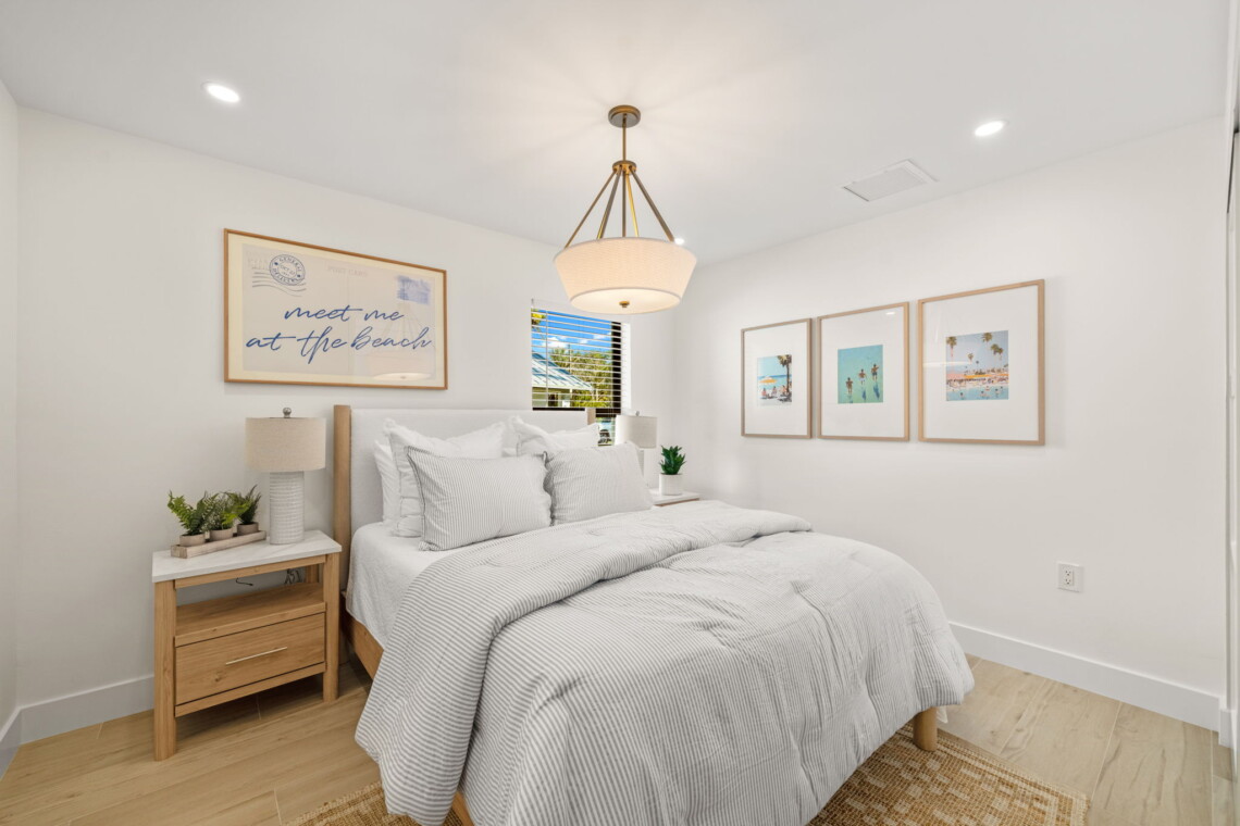 14 web or mls CAR00369