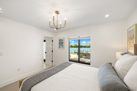 20 web or mls CAR00399