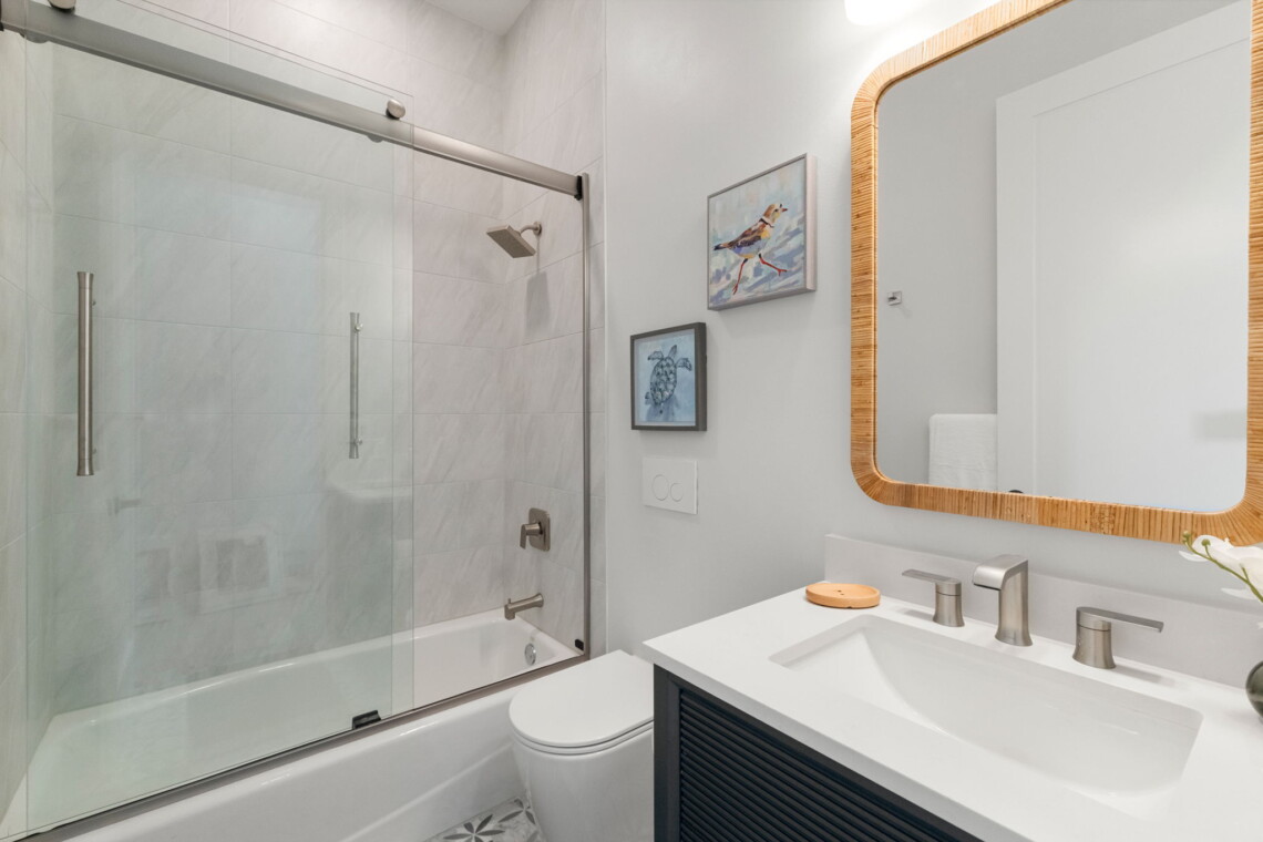 21 web or mls 1V9A4968