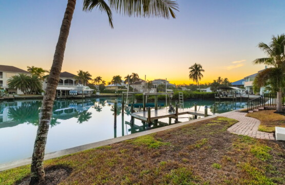 6 web or mls 1V9A4833