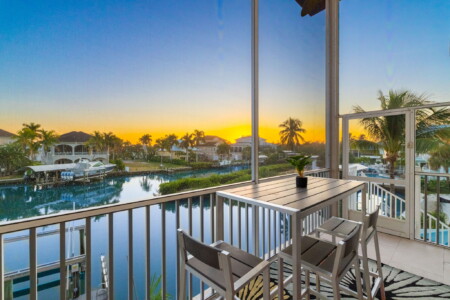 9 web or mls 1V9A4858