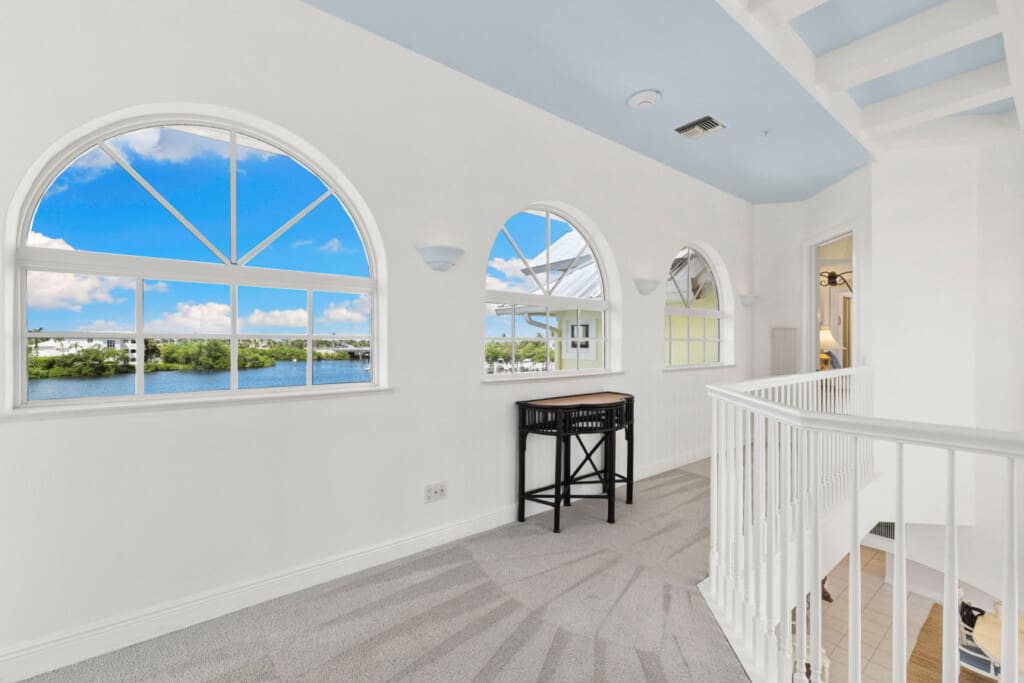 72457 439948 2MIyvMlBgXzfsJu0LFfzFchiaHG40vw2WC7HNWIQIms 68e447755d1f8.jpg