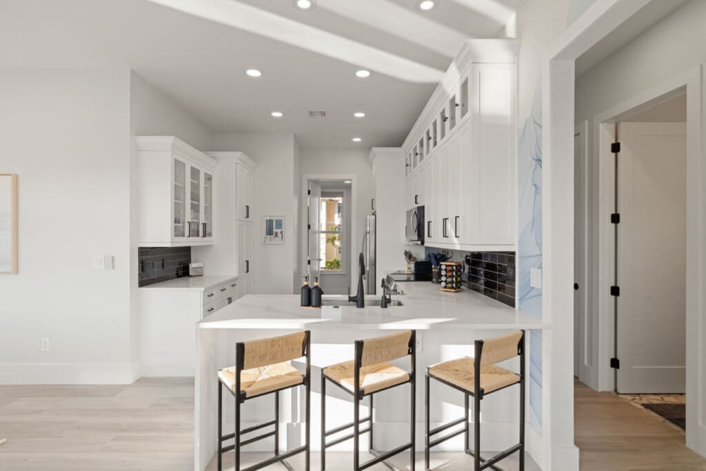 72457 454675 Kz eHoLKgXEpuYugS774TOwAzY 5P1vd2adz 4CDvu4 692e436c7ca8a.jpg