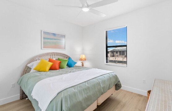 21 web or mls A0105607